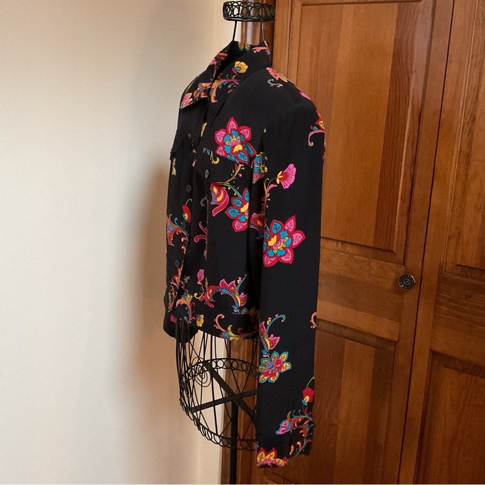 Vintage Maggie L silk jacket, 8P - Picture 2 of 5